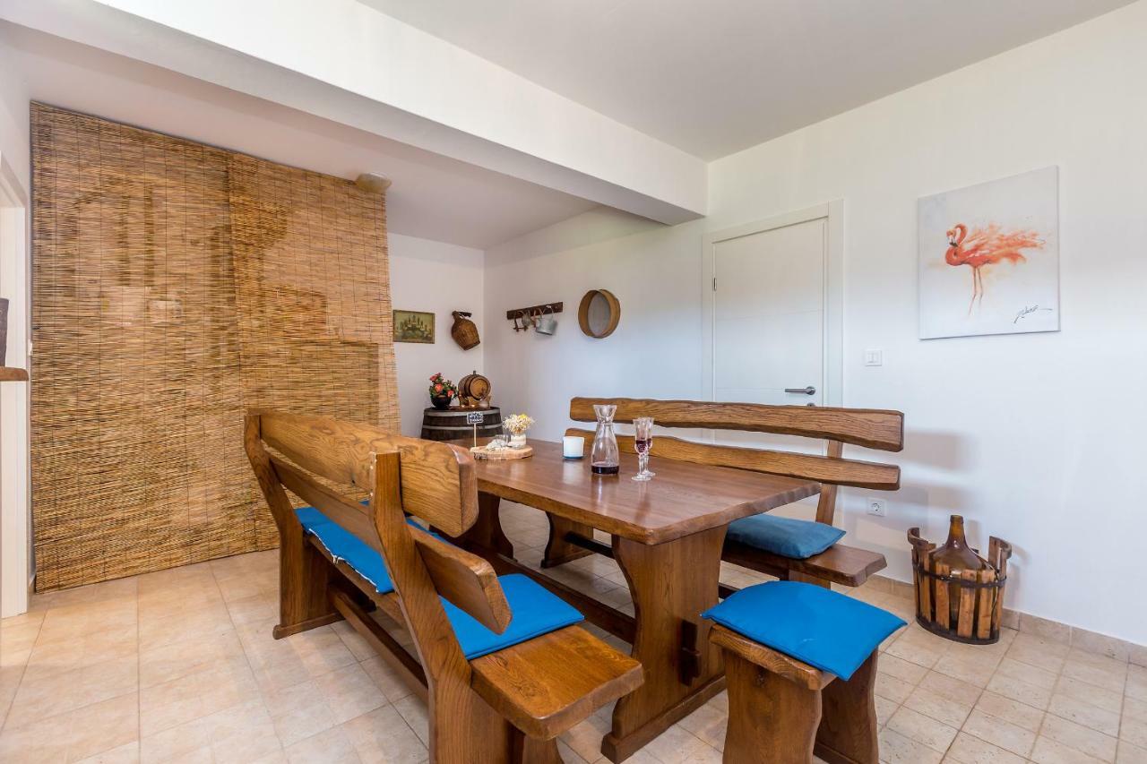 Villa Franolic Bajcici ภายนอก รูปภาพ